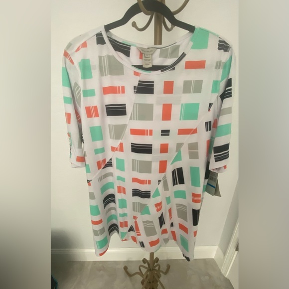 Brand new ladies tunic. - Picture 5 of 5